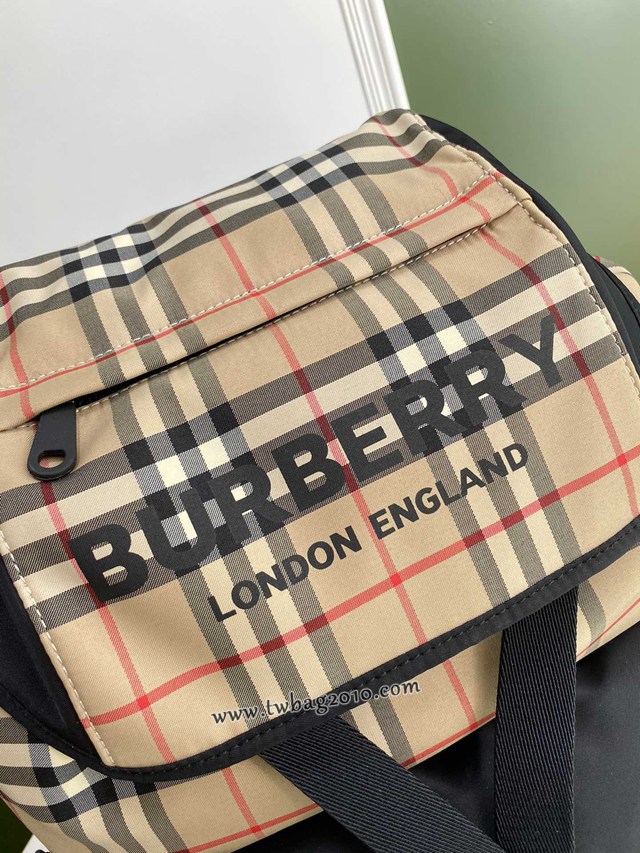 Burberry專門店新款雙肩包 巴寶莉Vintage復古格紋尼龍男士後背包 yxb1174